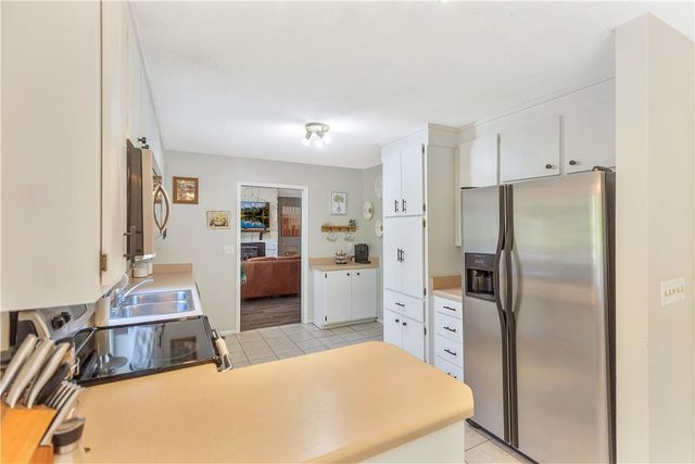102 Rockingham Road, Seneca, SC 29672