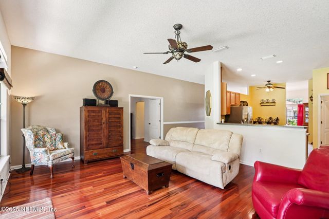 11388 MARTIN LAKES Court, Jacksonville, FL 32220
