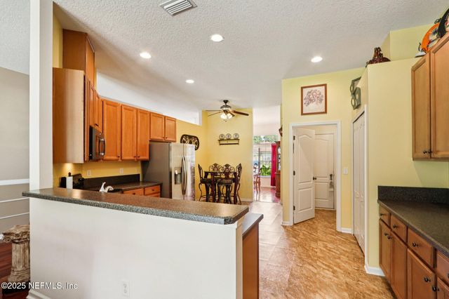 11388 MARTIN LAKES Court, Jacksonville, FL 32220