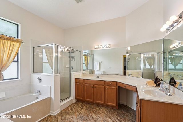 11388 MARTIN LAKES Court, Jacksonville, FL 32220