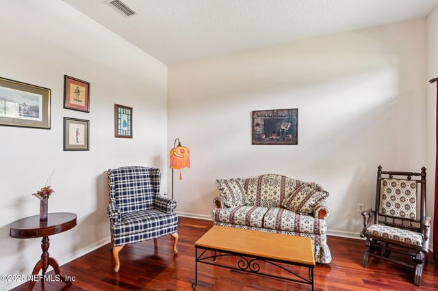 11388 MARTIN LAKES Court, Jacksonville, FL 32220