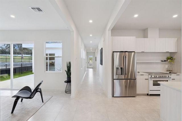 438 SKYFIELD COURT, Lady Lake, FL 32159