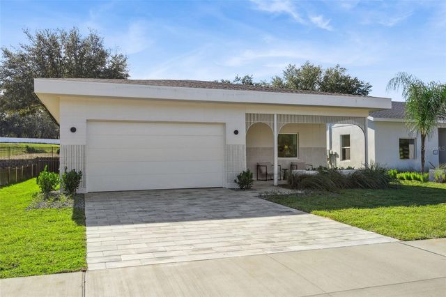 438 SKYFIELD COURT, Lady Lake, FL 32159