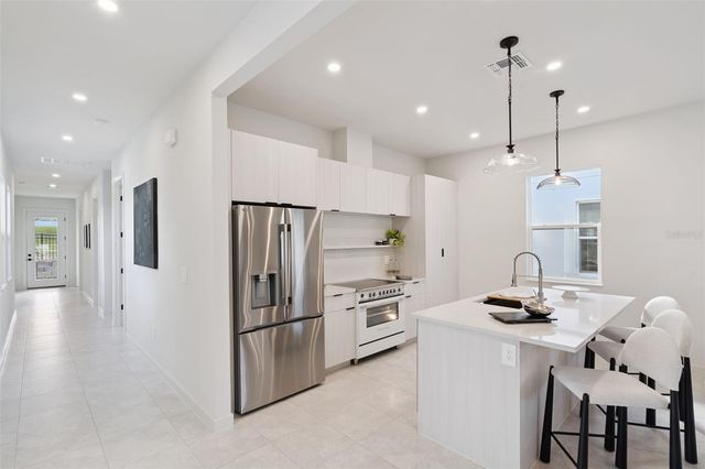 438 SKYFIELD COURT, Lady Lake, FL 32159