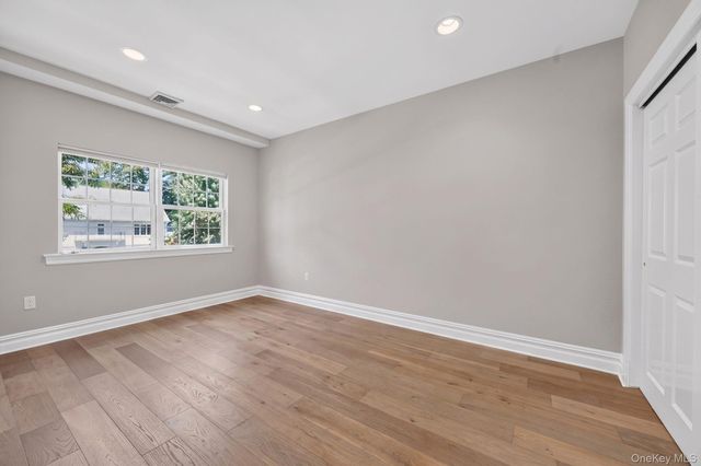4C Nassau Drive, Great Neck, NY 11021
