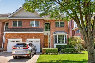 4C Nassau Drive, Great Neck, NY 11021