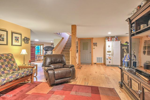 807 Vista Road, Butler, TN 37640
