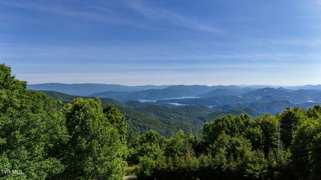 807 Vista Road, Butler, TN 37640