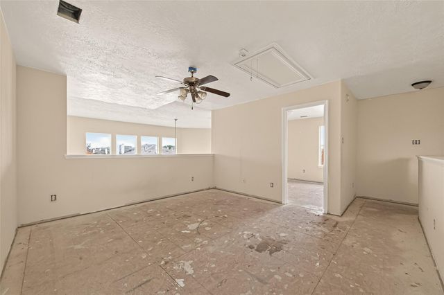 5415 Coastline Street, Baytown, TX 77521