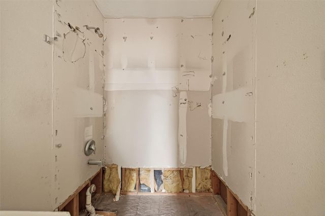 5415 Coastline Street, Baytown, TX 77521