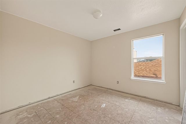 5415 Coastline Street, Baytown, TX 77521