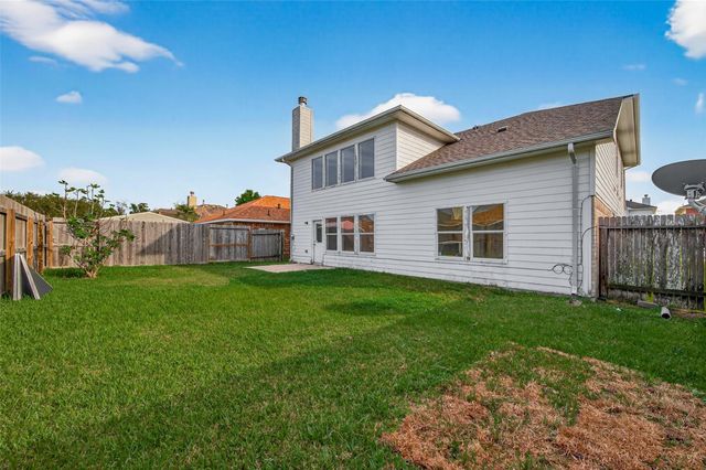 5415 Coastline Street, Baytown, TX 77521