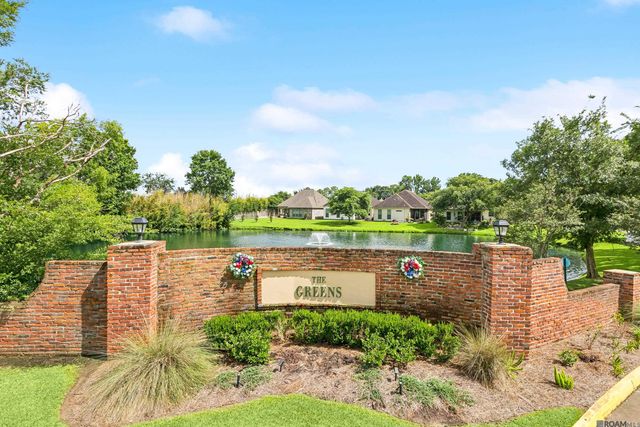 5370 Courtyard Dr, Gonzales, LA 70737