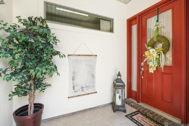 5370 Courtyard Dr, Gonzales, LA 70737