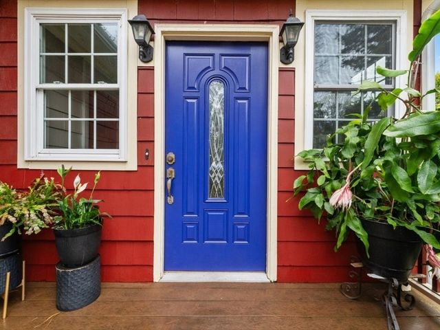 290 East Street, Westwood, MA 02090