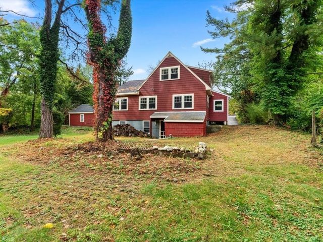 290 East Street, Westwood, MA 02090