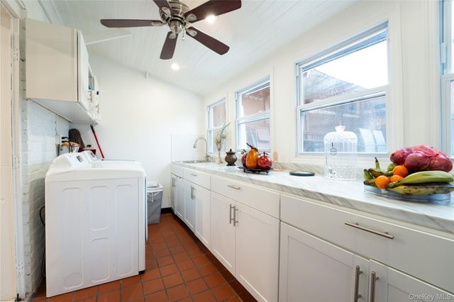 1925 Radcliff Avenue, Bronx, NY 10462