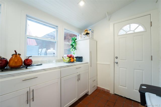 1925 Radcliff Avenue, Bronx, NY 10462