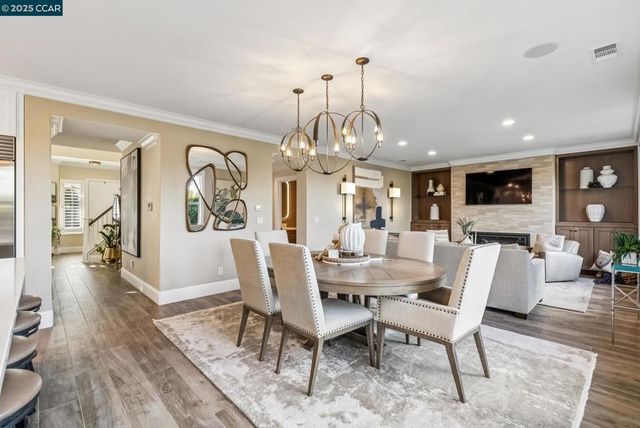 113 Bordeaux Ct, Martinez, CA 94553