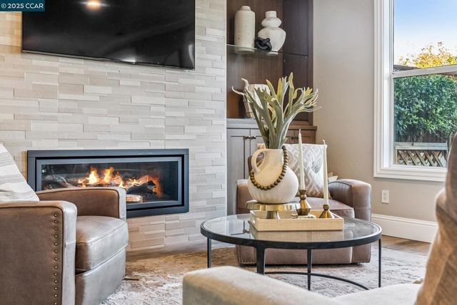 113 Bordeaux Ct, Martinez, CA 94553