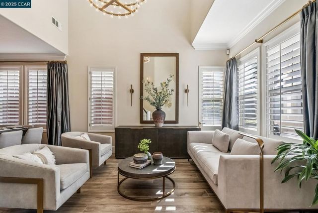 113 Bordeaux Ct, Martinez, CA 94553