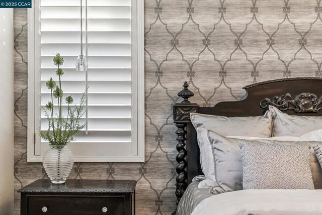 113 Bordeaux Ct, Martinez, CA 94553