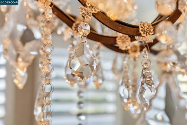 113 Bordeaux Ct, Martinez, CA 94553