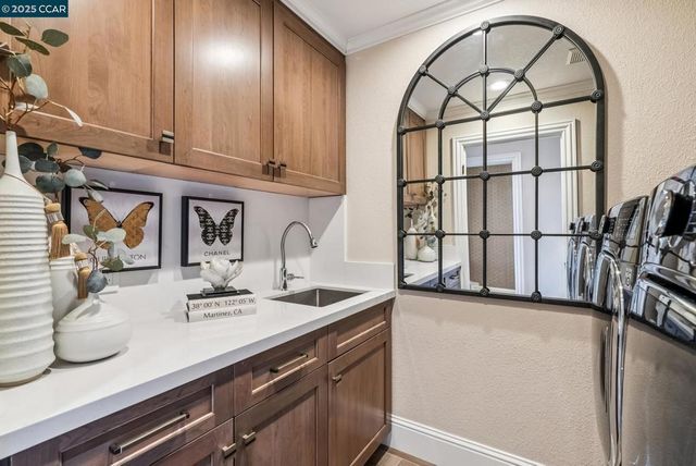 113 Bordeaux Ct, Martinez, CA 94553