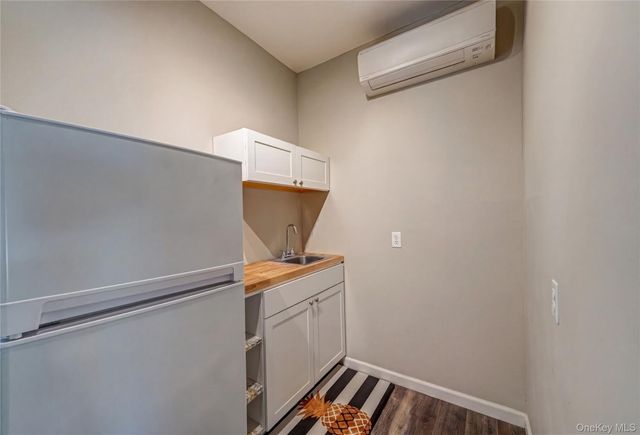 256 4th Avenue, Saint James, NY 11780
