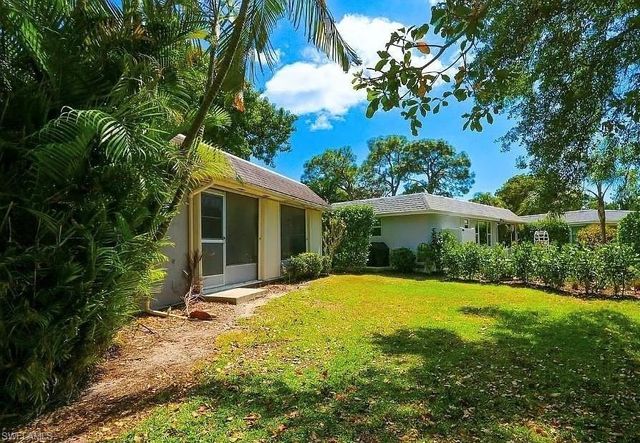 225 Georgetown BLVD 25, Naples, FL 34112