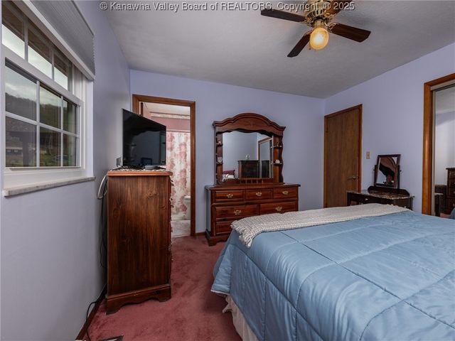 107 Country Cove Estates, Scott Depot, WV 25560