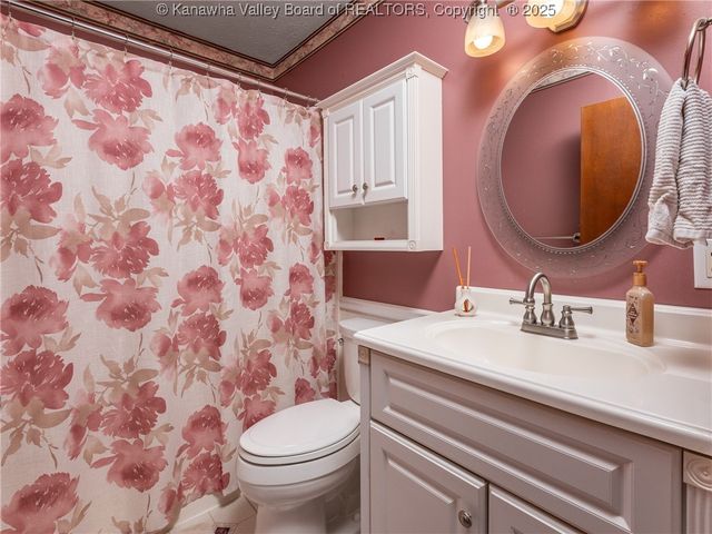 107 Country Cove Estates, Scott Depot, WV 25560