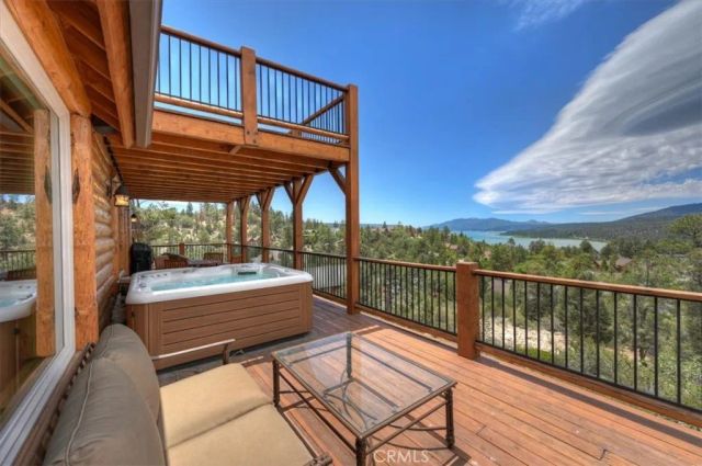 438 Starlight Circle, Big Bear Lake, CA 92315