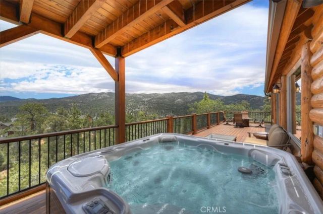 438 Starlight Circle, Big Bear Lake, CA 92315