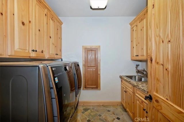 438 Starlight Circle, Big Bear Lake, CA 92315