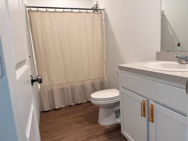 14427 Woodcott Warren Way, Pearland, TX 77545