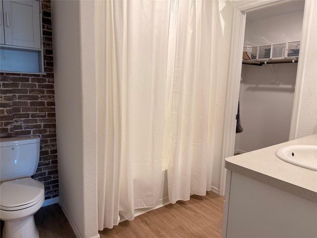 14427 Woodcott Warren Way, Pearland, TX 77545