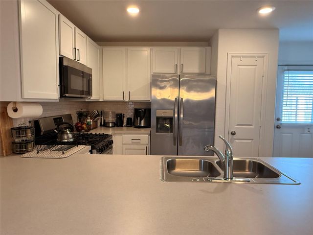 14427 Woodcott Warren Way, Pearland, TX 77545