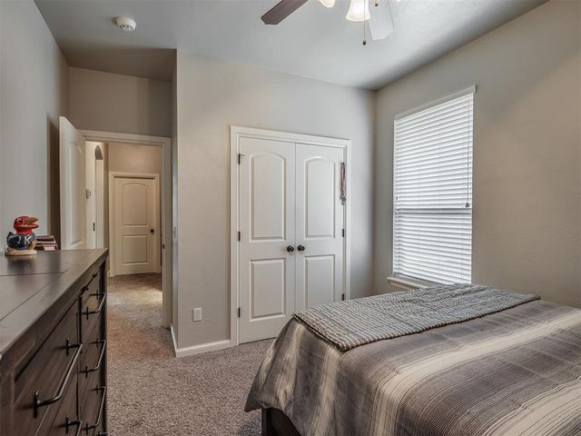 312 Evie Place, Moore, OK 73160