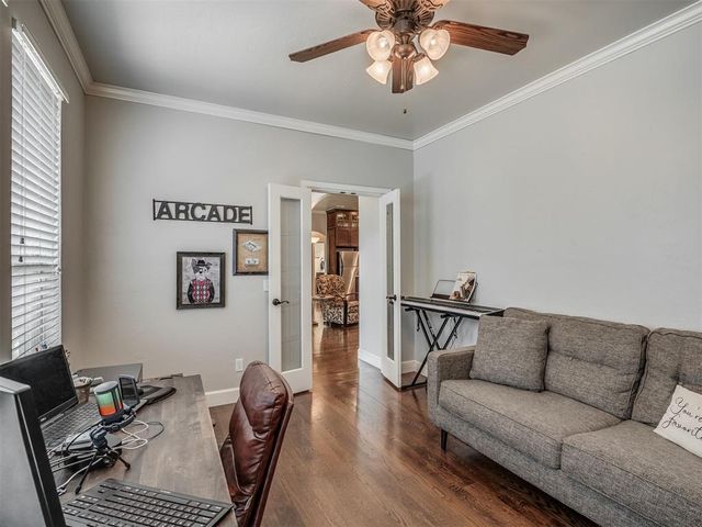 312 Evie Place, Moore, OK 73160