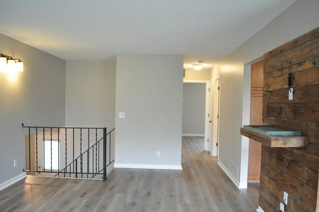 4668 Penkwe Way, Eagan, MN 55122