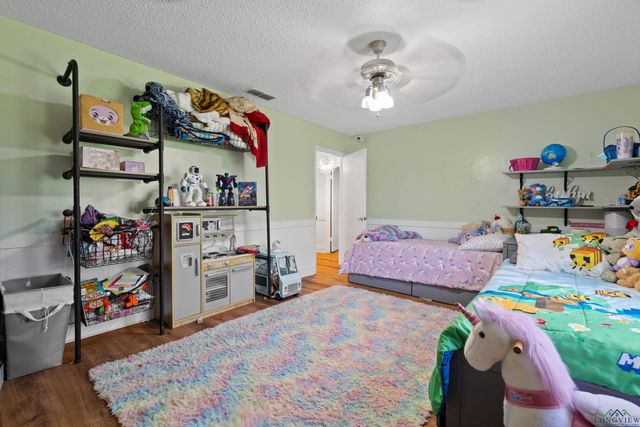 136 Fairway Drive, Bullard, TX 75757