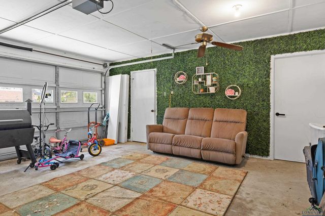 136 Fairway Drive, Bullard, TX 75757