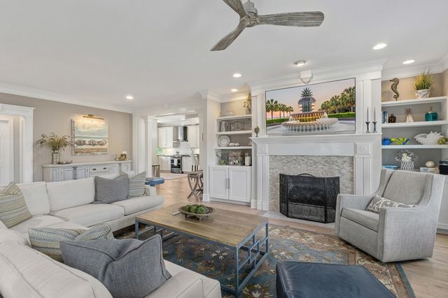 1641 Sewee Fort Road, Mount Pleasant, SC 29466