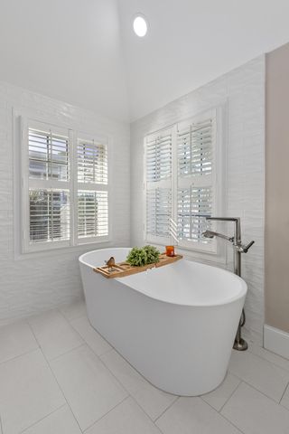 1641 Sewee Fort Road, Mount Pleasant, SC 29466