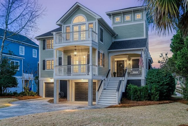 1641 Sewee Fort Road, Mount Pleasant, SC 29466