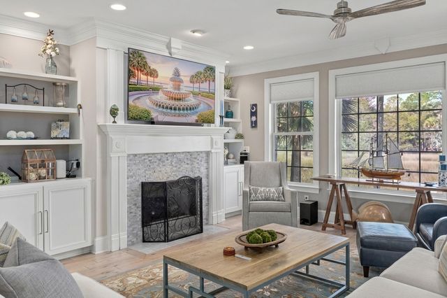 1641 Sewee Fort Road, Mount Pleasant, SC 29466