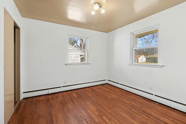 8132 Mayfield Street, Portage, MI 49002