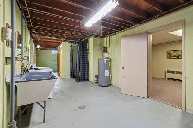 8132 Mayfield Street, Portage, MI 49002