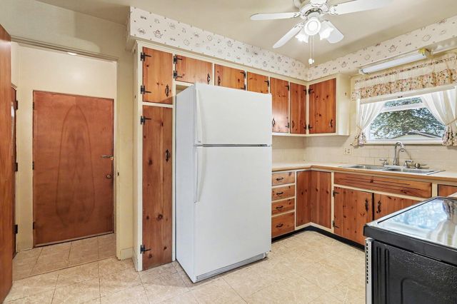 8132 Mayfield Street, Portage, MI 49002